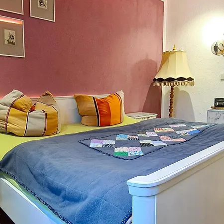 Apartment 2 Bedroom Cozy In Suhl